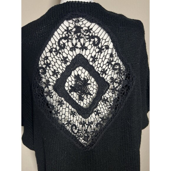 Women's Poof Open Front Sweater Cardigan with Crochet Trim and Fringe S/M - Picture 5 of 7